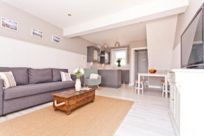 Bournecoast - Coastguard Cottage - Sea View - Garden - Hot Tub - HB6098